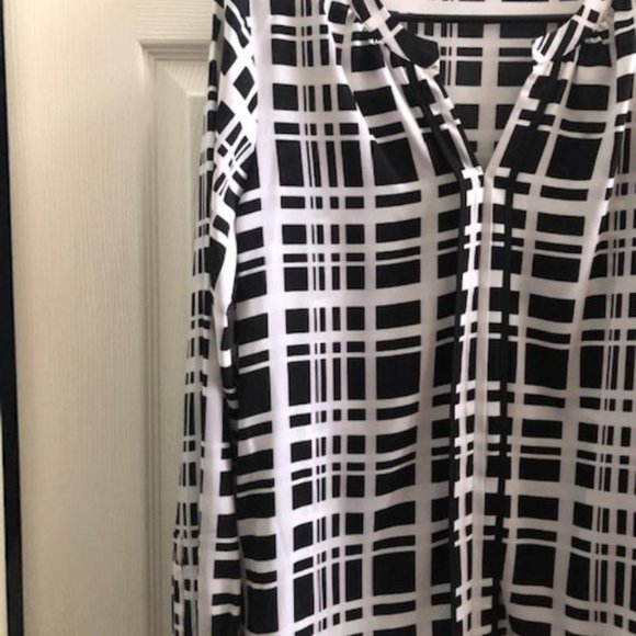 Calvin Klein Blouse - Picture 3 of 6